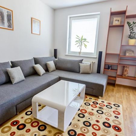 Veľký Slavkov Apartman Hugo מראה חיצוני תמונה
