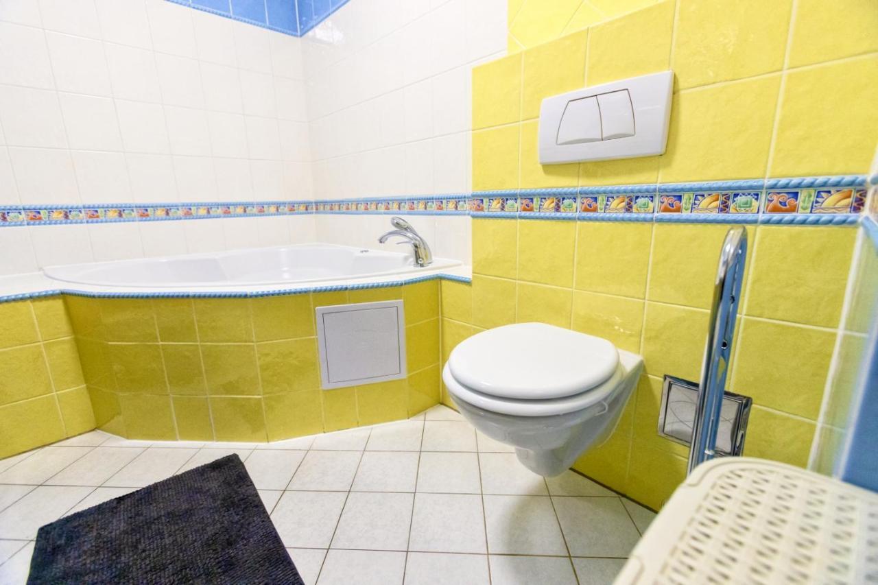 Veľký Slavkov Apartman Hugo מראה חיצוני תמונה