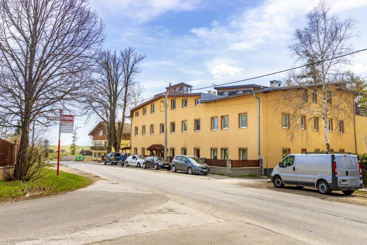 Veľký Slavkov Apartman Hugo מראה חיצוני תמונה