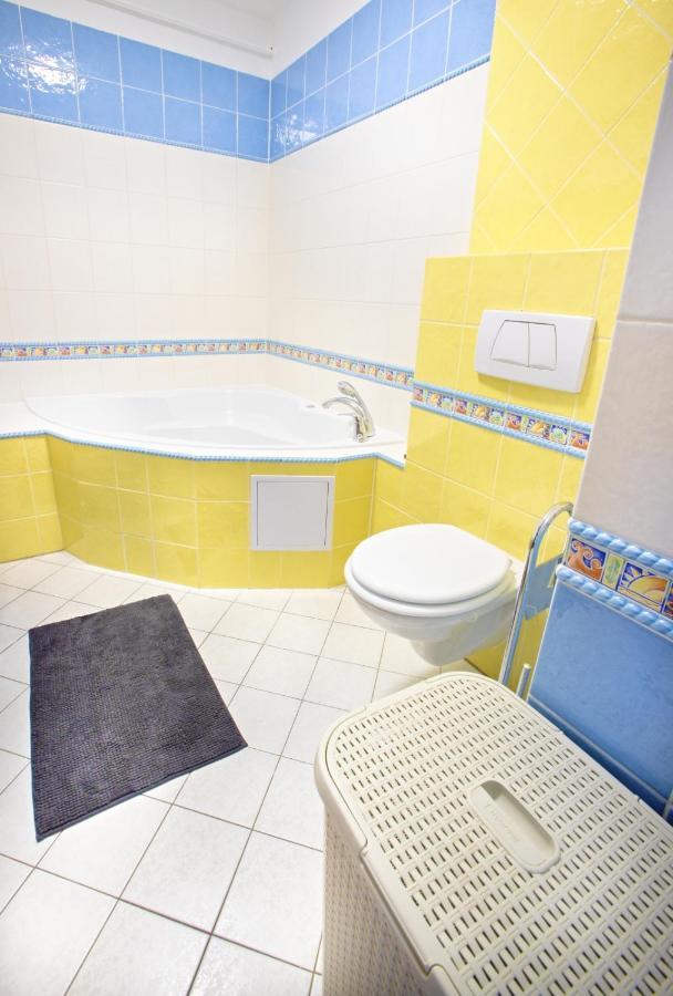 Veľký Slavkov Apartman Hugo מראה חיצוני תמונה
